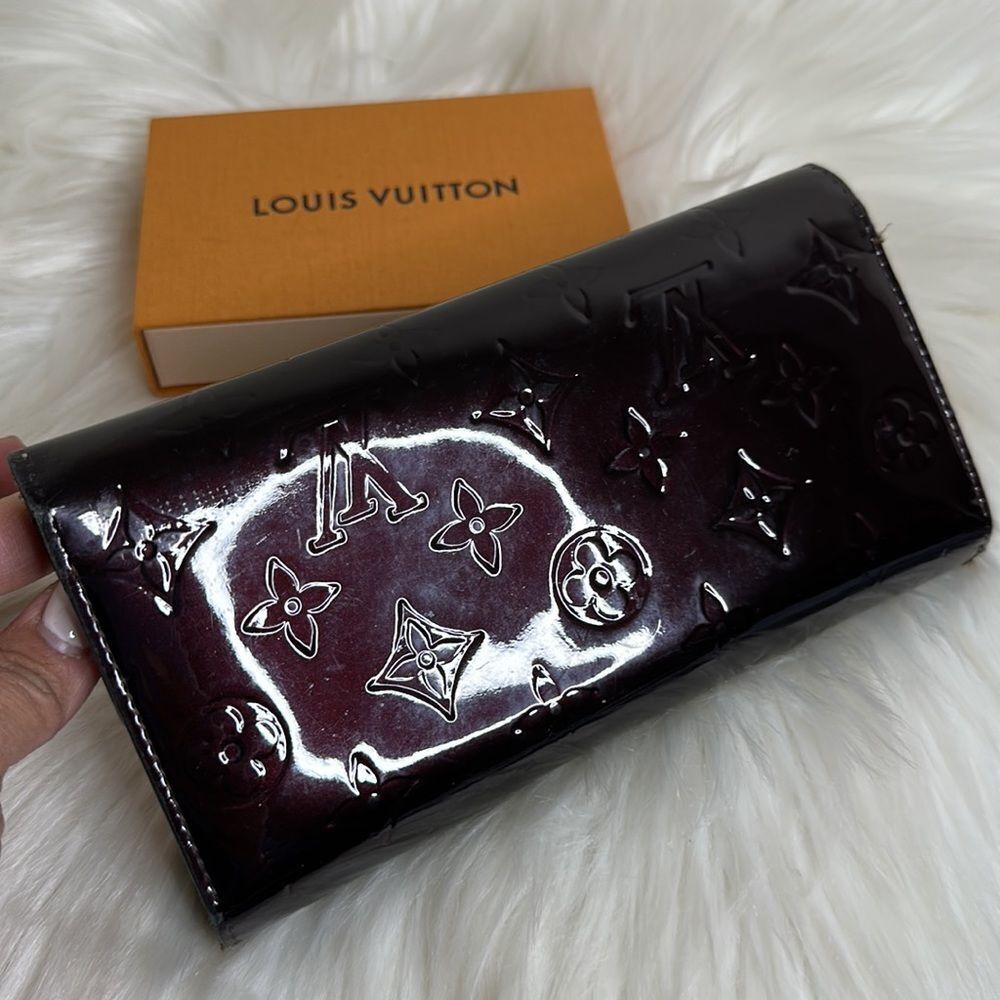 💯Authentic Louis Vuitton Vernis Trifold Long Wallet🍀 - Picture 9 of 16